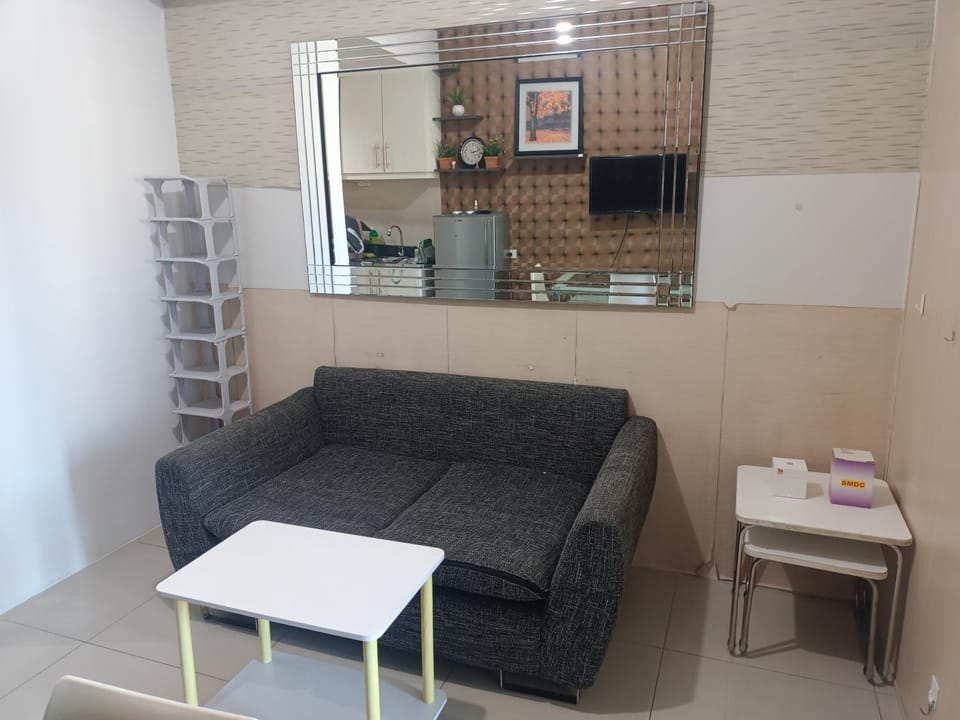Sea Residence Tower EF by Theresa P Bed and Breakfast in Pasay