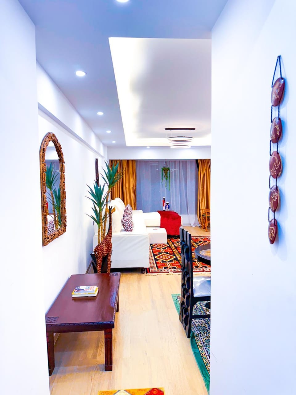 Bed, Living room, Photo of the whole room, Seating area, Dining area, Bedroom, air conditioner