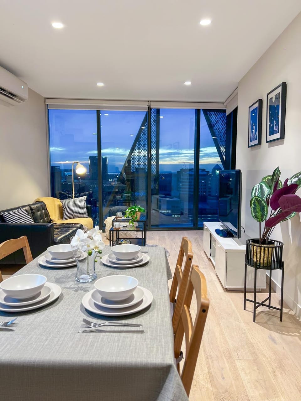 Dining area, air conditioner