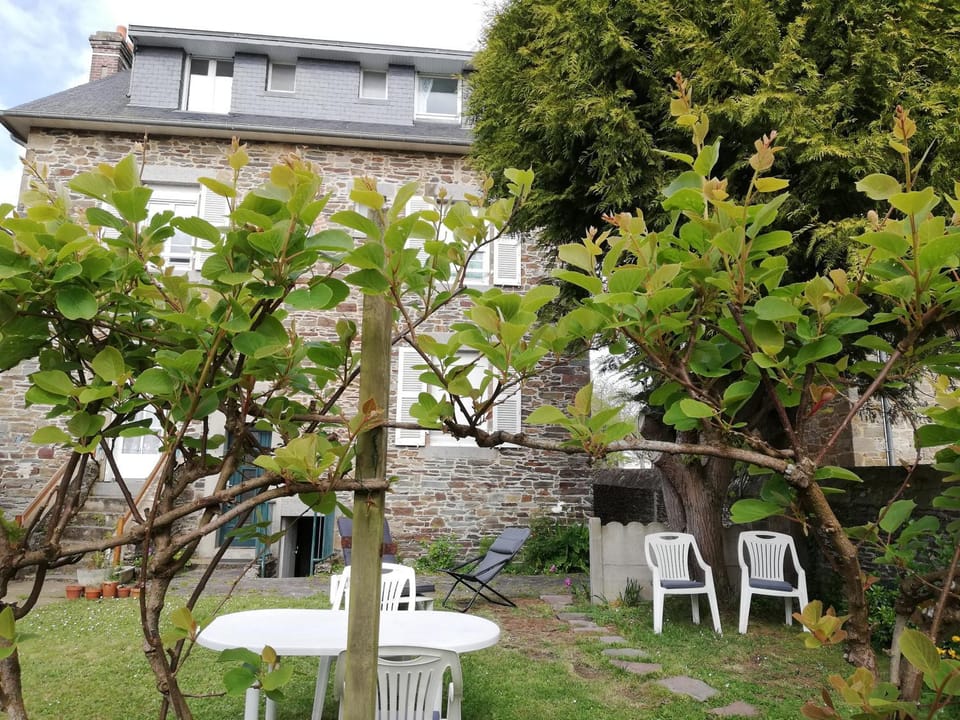 La Marine - la vigie ou la cale Apartment in Cancale