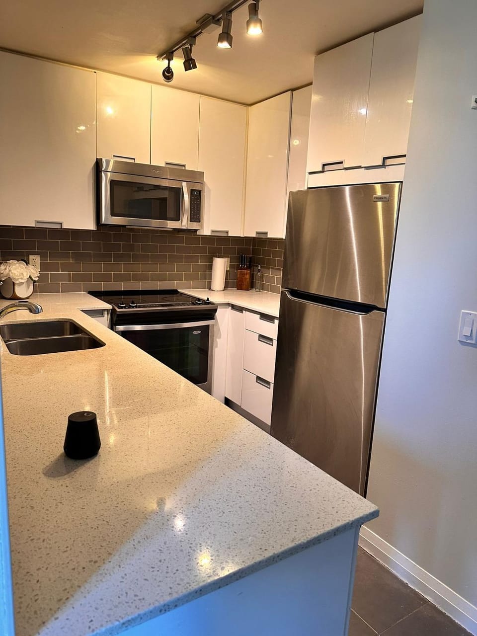Private and Comfort Room Vacation rental in Brampton