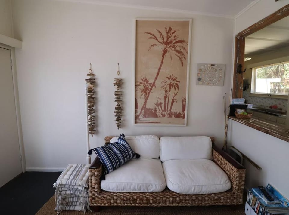 11 Broome Street Mallacoota House in Mallacoota