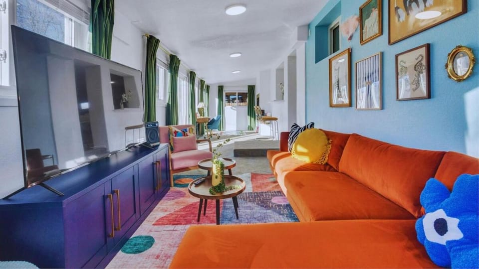15min to Denver - AirHockey - Arcade - Minigolf - Sleeps10 House in Westminster