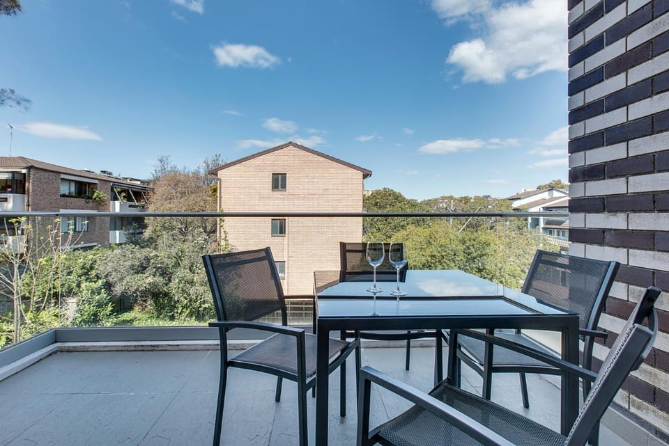 Professional living minutes from the city Apartment in Sydney