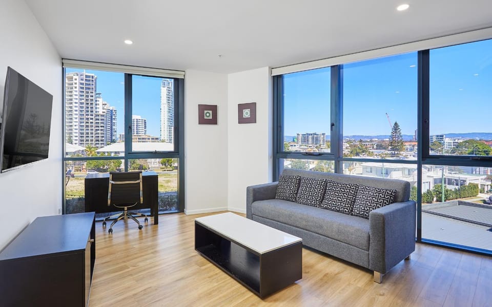 Ruby Apartment Gold Coast Apartment in Surfers Paradise