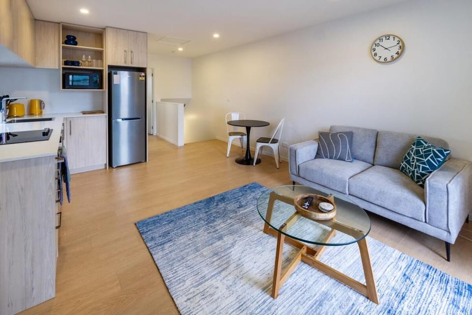 Kitchen or kitchenette, Living room, Dining area, oven, stove