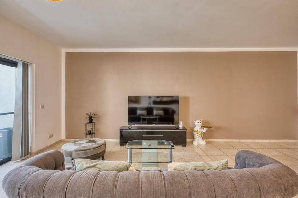 Spacious 3 Bedroom Apt in St Julians Apartment in Saint Julians