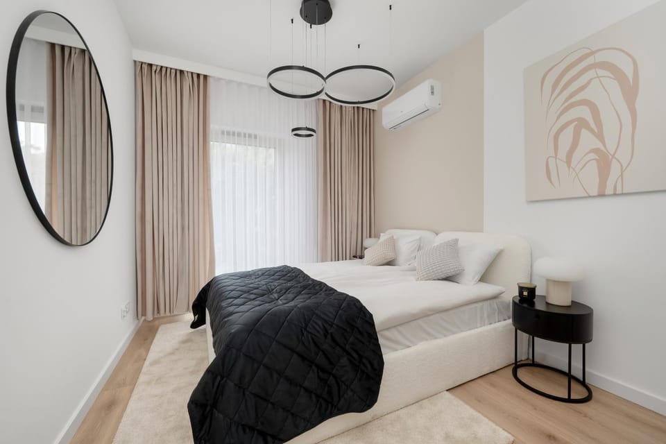 Bed, Bedroom, air conditioner