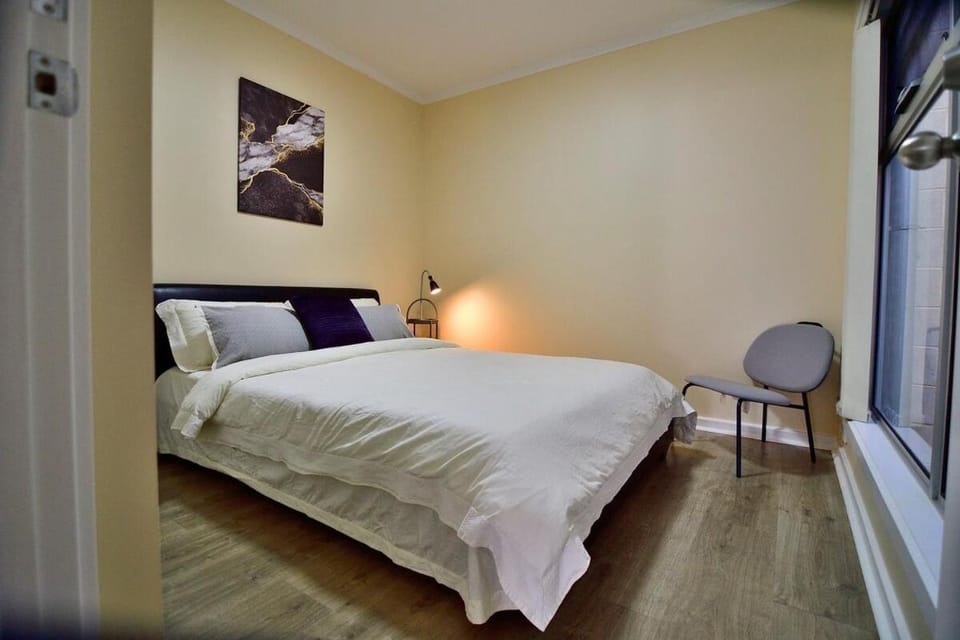 3-Bedroom Townhouse in Heart of Adelaide with Parking House in Adelaide