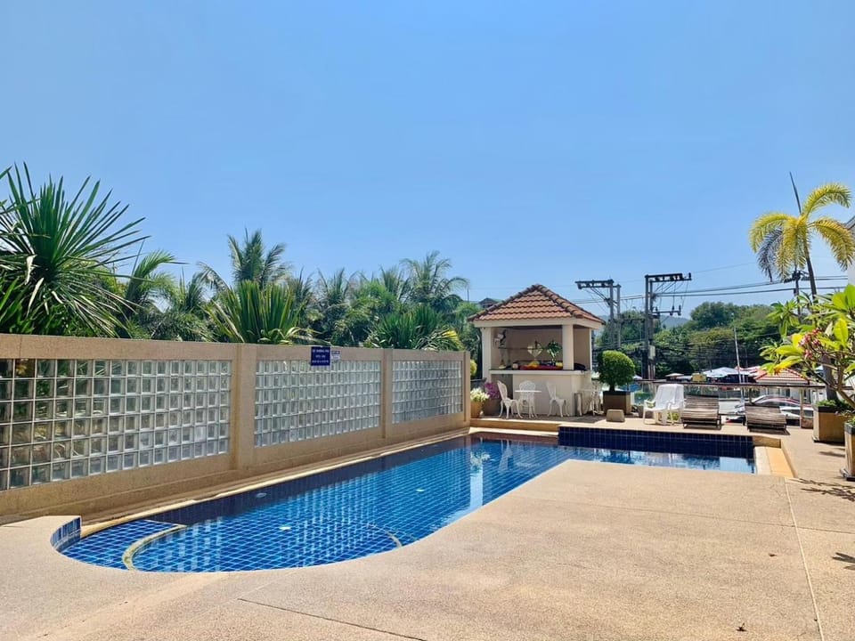 Pool view, Swimming pool