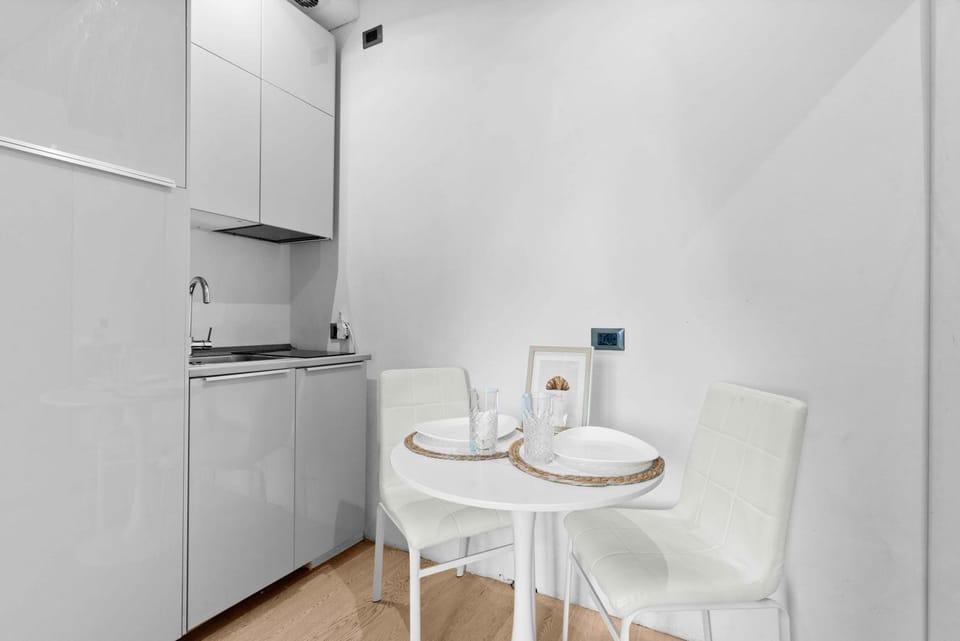 Dreaming Milano With Parking L15 Apartment in Milan