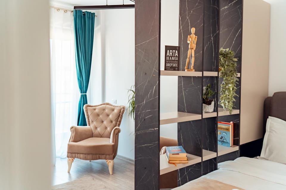 Bed, Library, Living room, Photo of the whole room, Seating area, Bedroom, wardrobe
