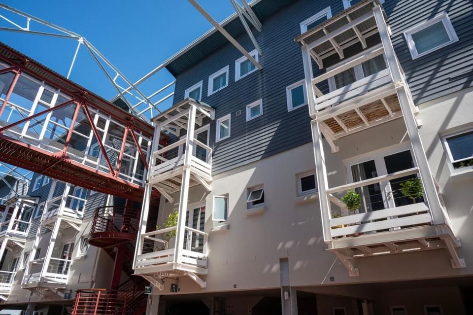 T6 Dry Mill Thesen Island Apartment in Knysna