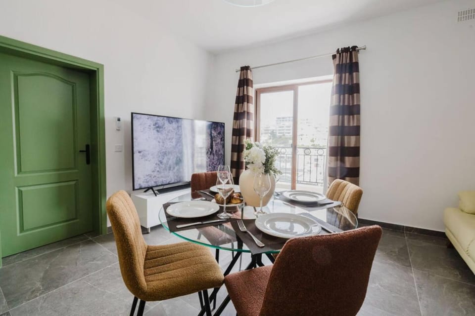 2BED Mel apt with church views by Homely Malta! Apartment in Malta