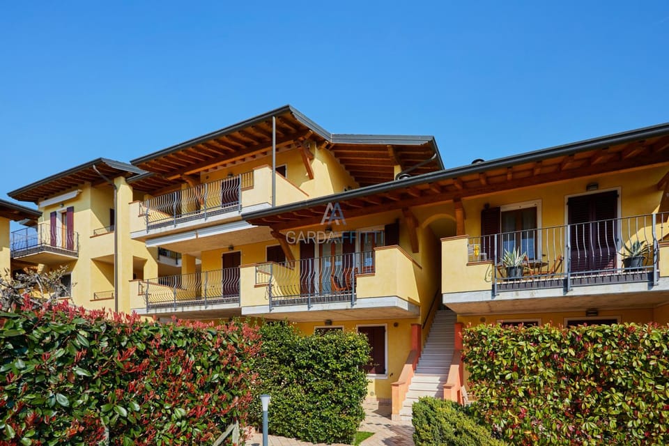 Property building, View (from property/room), Balcony/Terrace