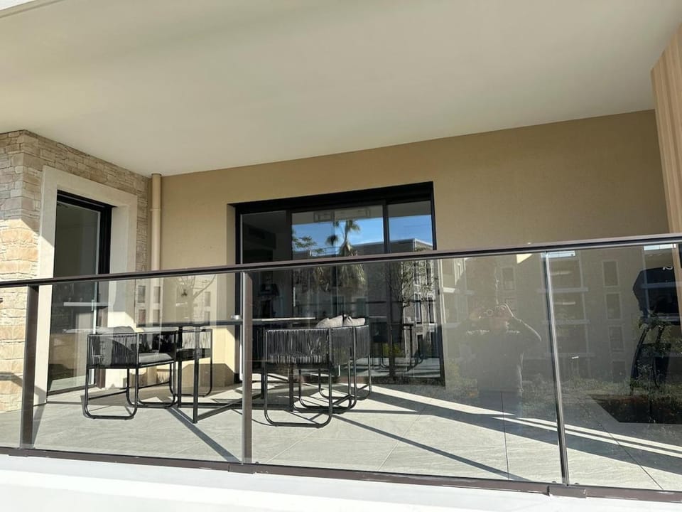 T2 neuf tout équipé ! Climatisation, wifi, parking privatif Apartment in La Seyne-sur-Mer