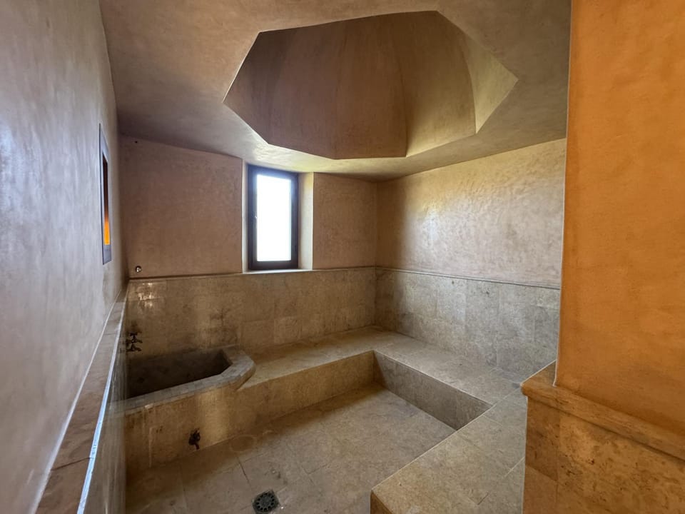 Villa Hilin - Piscine chauffée et hammam privé proche des golfs et du centre ville Villa in Marrakesh