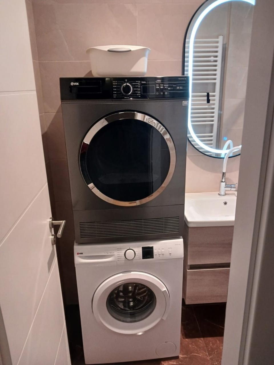 Bathroom, washing machine, dryer