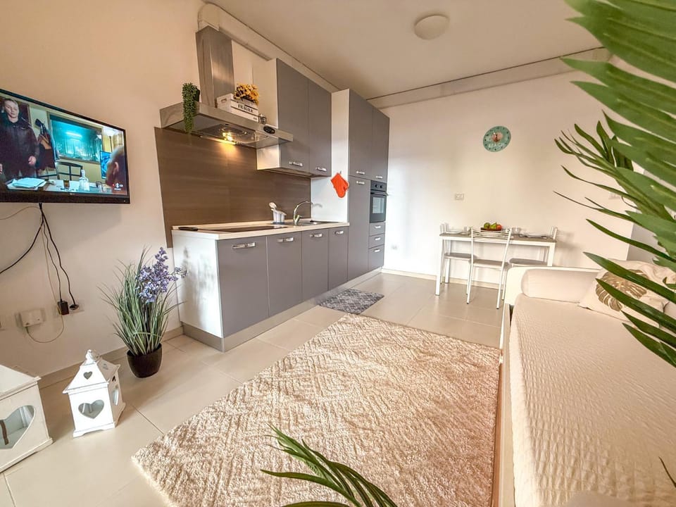 TV and multimedia, Kitchen or kitchenette