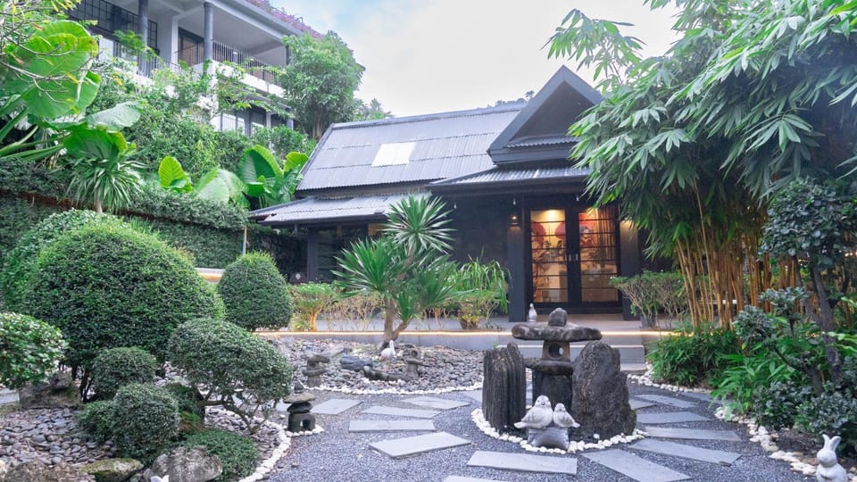 Property building, Garden, Garden view