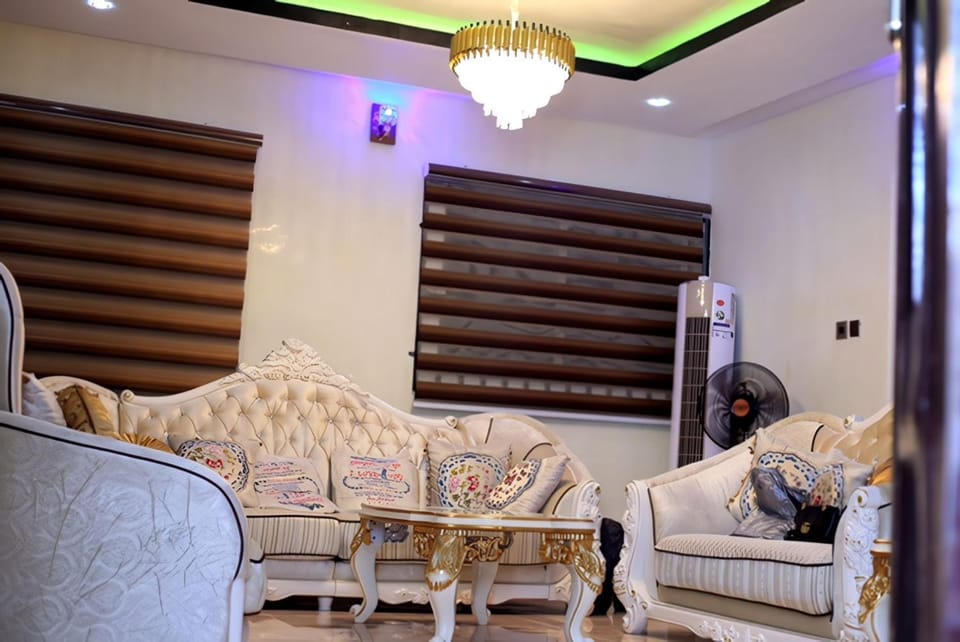 Living room, Lobby or reception