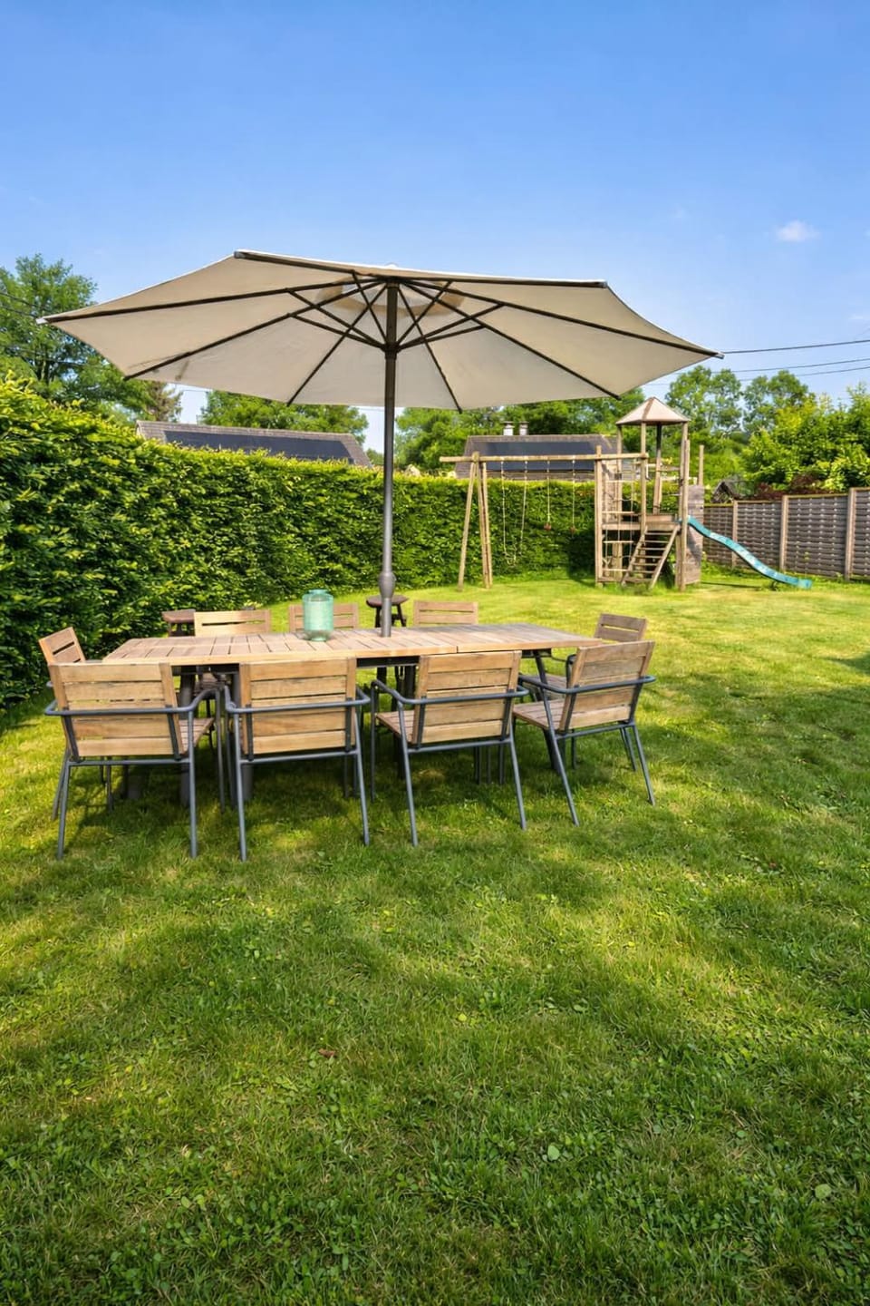 Patio, BBQ facilities, Children play ground, Garden, Dining area, Garden view