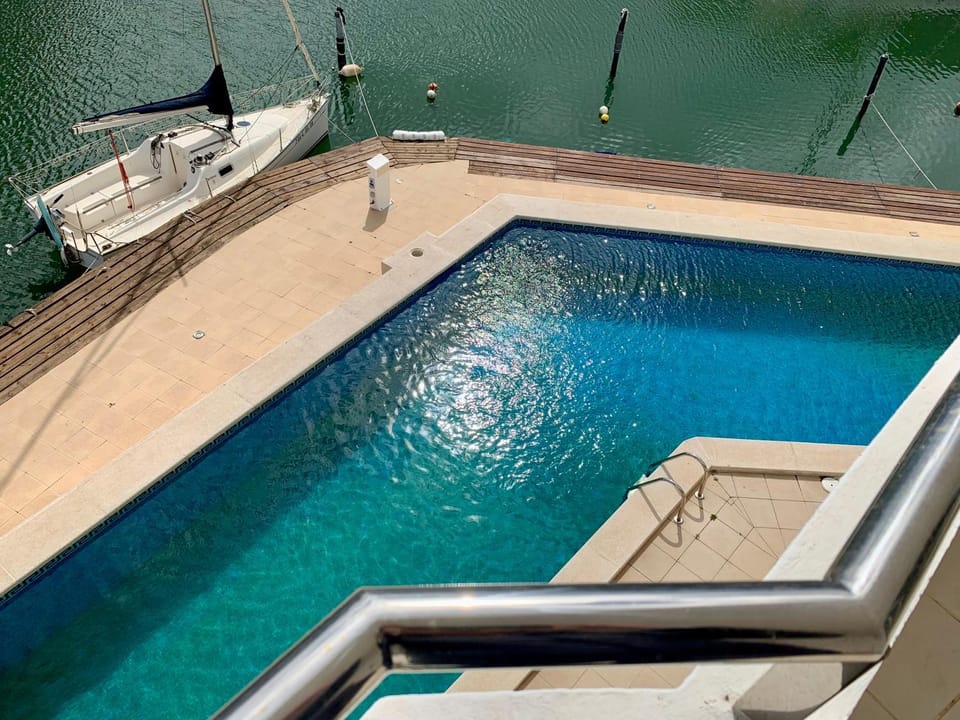 Pool view, Swimming pool