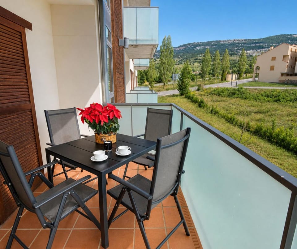 Patio, Spring, Day, Natural landscape, View (from property/room), Balcony/Terrace, Seating area, Mountain view