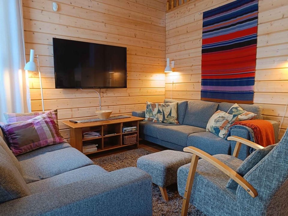 TV and multimedia, Living room