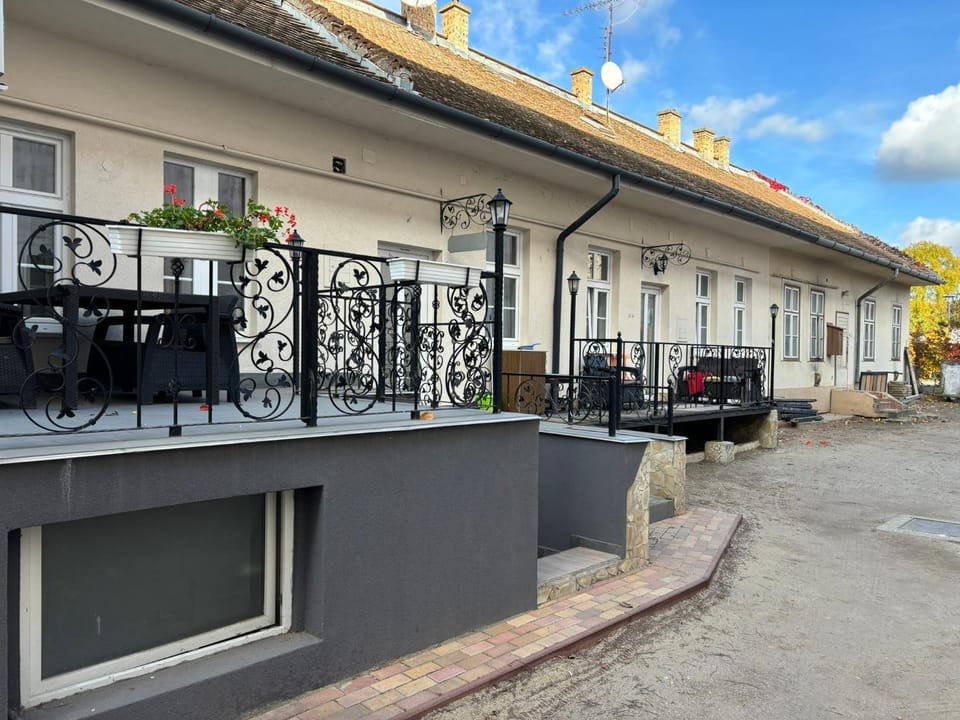Centrum Apartman Hostel in Hungary