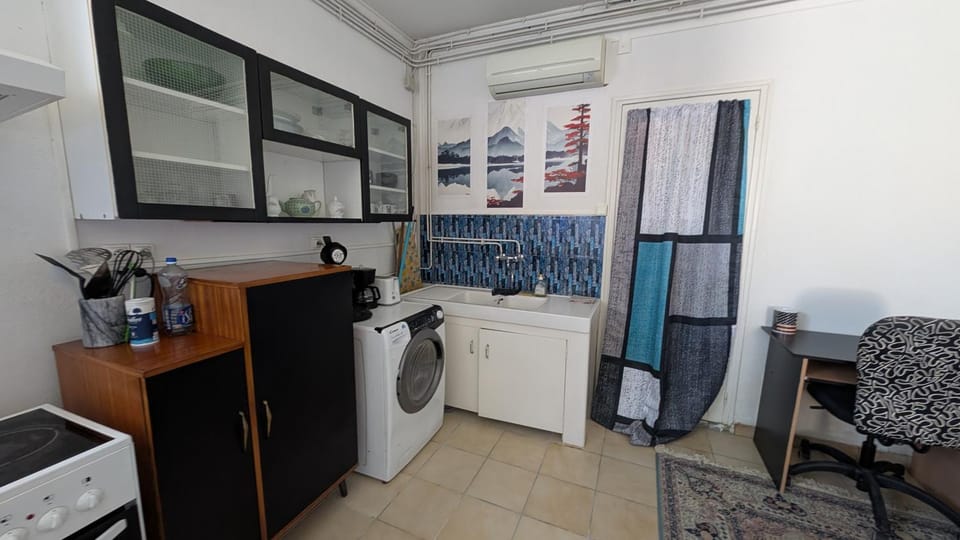 Appartement avec jardin centre village avec accès PMR Apartment in Occitanie