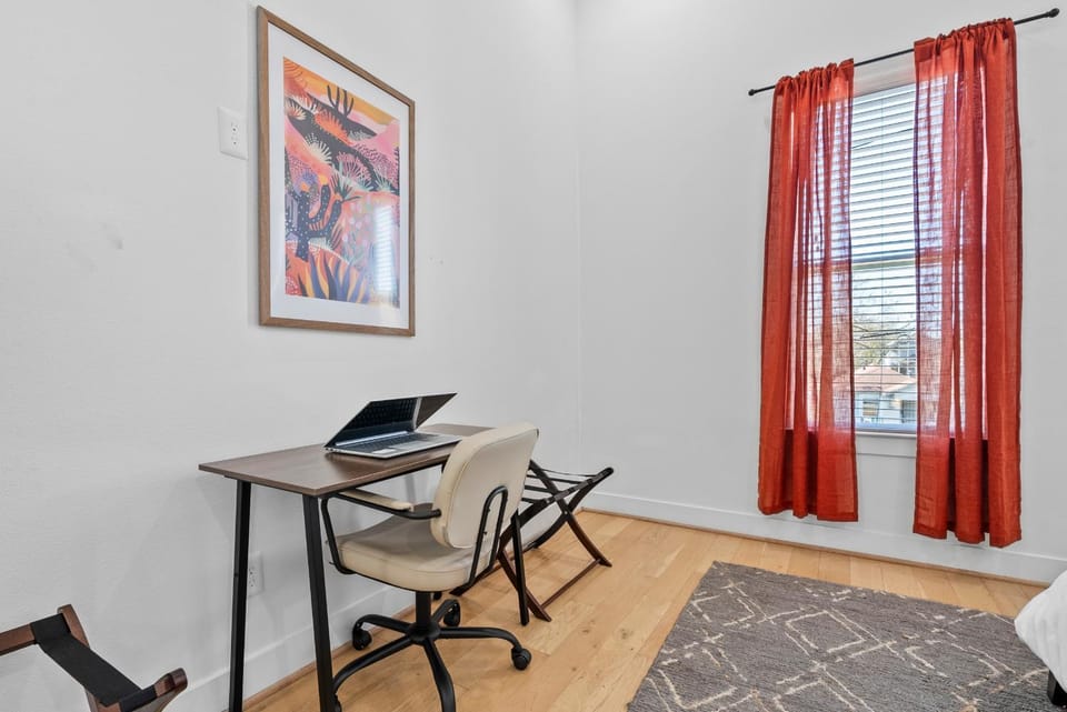 Seating area, Bedroom