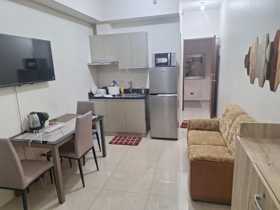 Chelsea Suites at the Beacon Makati Apartment in Pasay