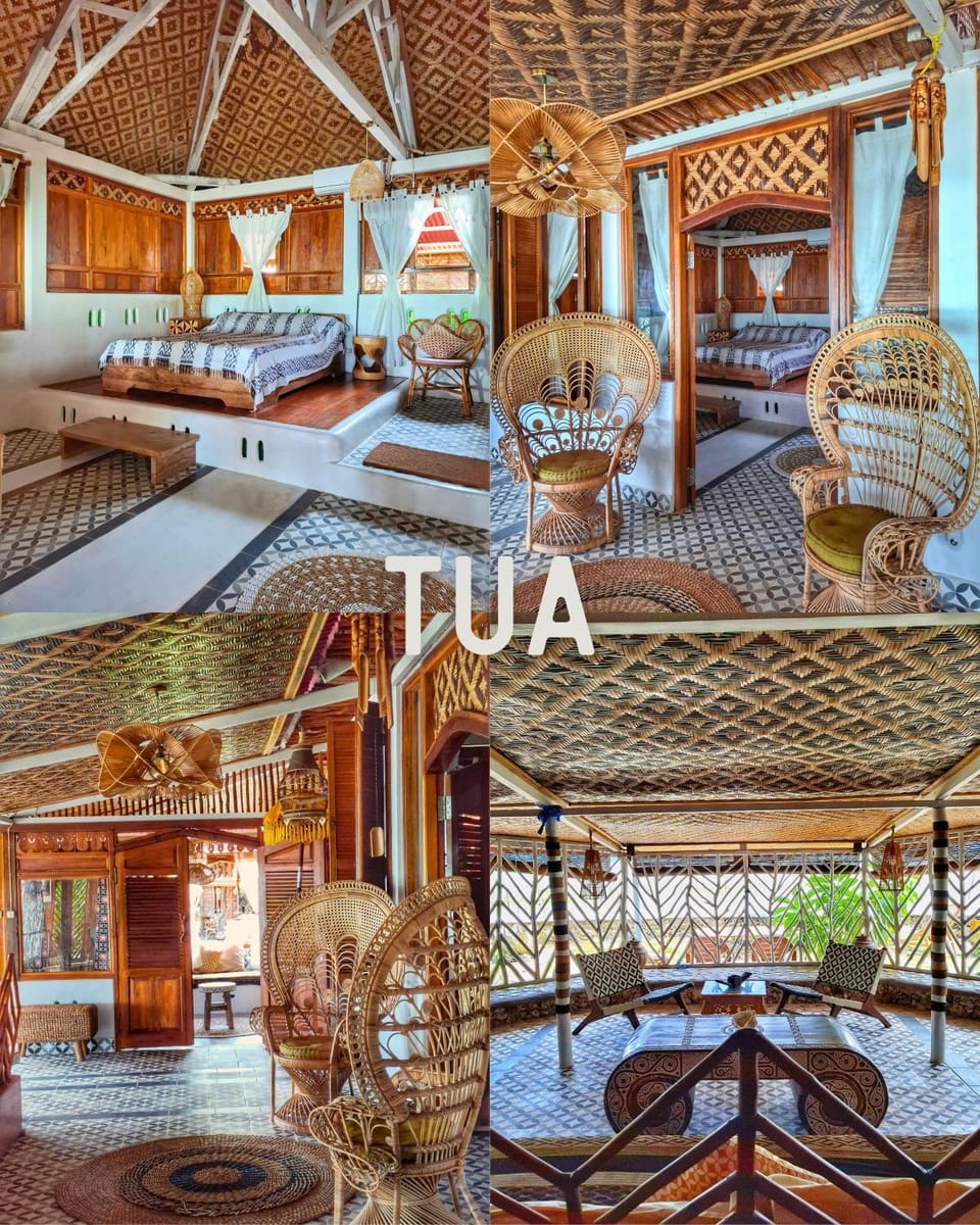 Bed, Living room, Photo of the whole room, Seating area, Bedroom