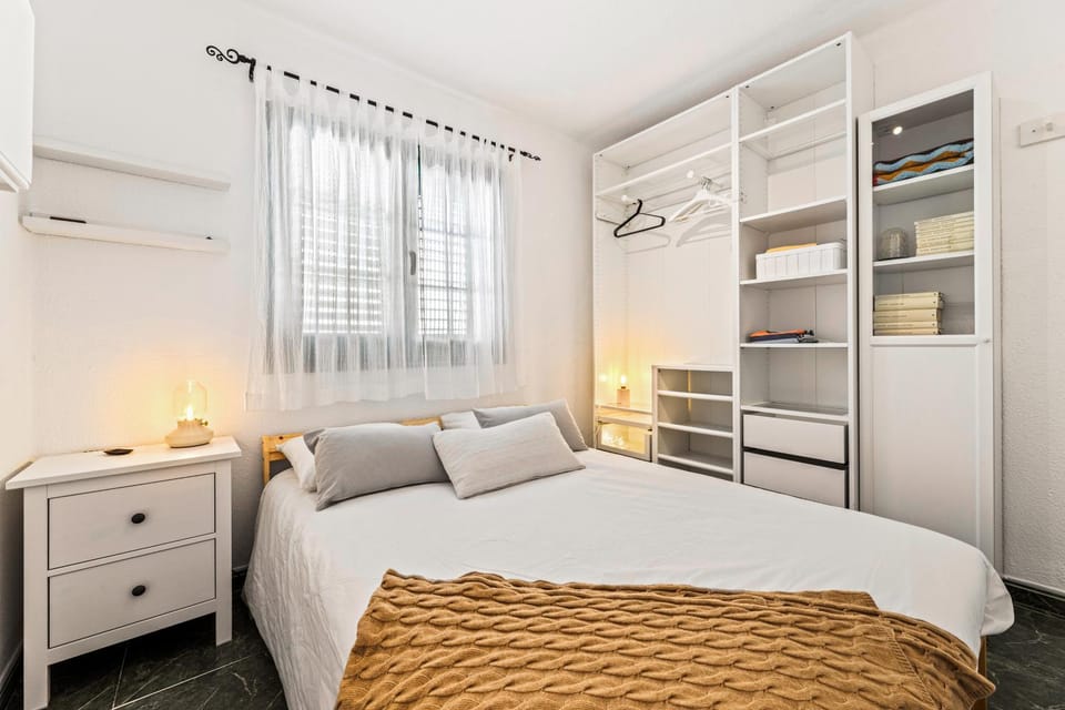 Home2Book Sunlit & Stylish Apt in Playa Honda Apartment in Isla de Lanzarote
