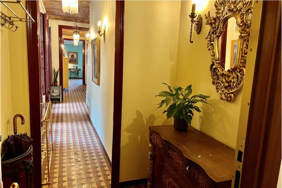 Fabulous Luxury in Best Location of City Centre Apartment in Barcelona