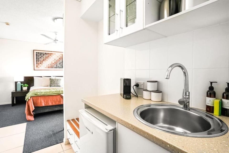 Coffee/tea facilities, Kitchen or kitchenette, Bedroom