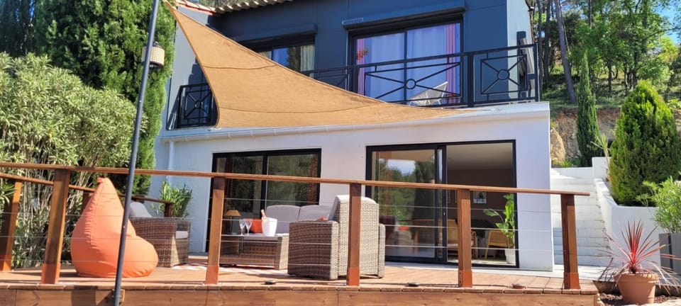 Les Cyprès de Chaume Bed and Breakfast in Vidauban