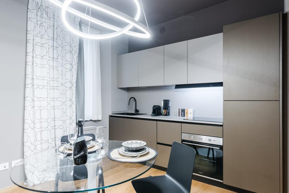 Unique design 200 steps from the Aquarium Apartment in Genoa