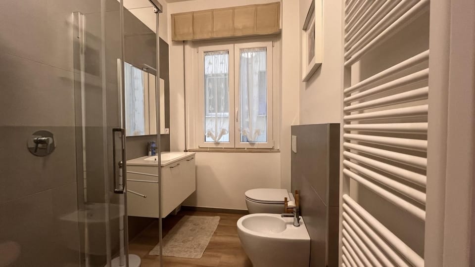 Shower, Toilet, Bathroom, bidet