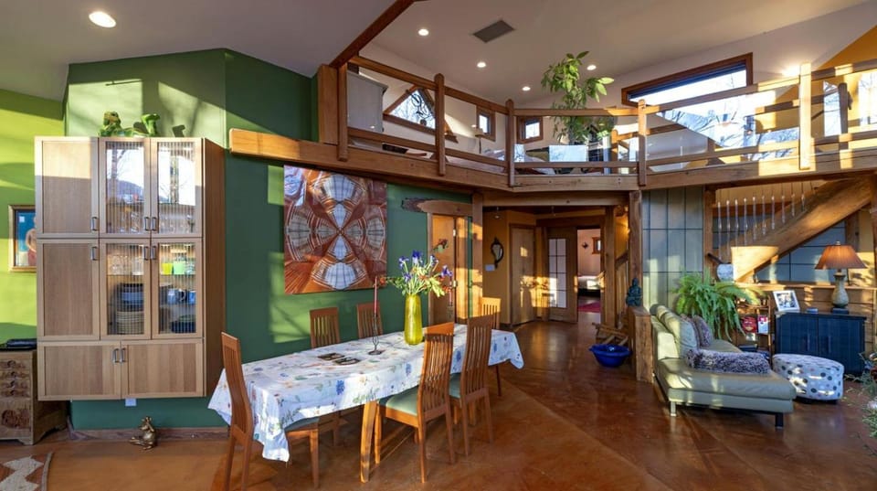 Luxury Mountain Cabin Rental on Rockfish Gap River near Charlottesville, Virginia Cabin in Massies Mill