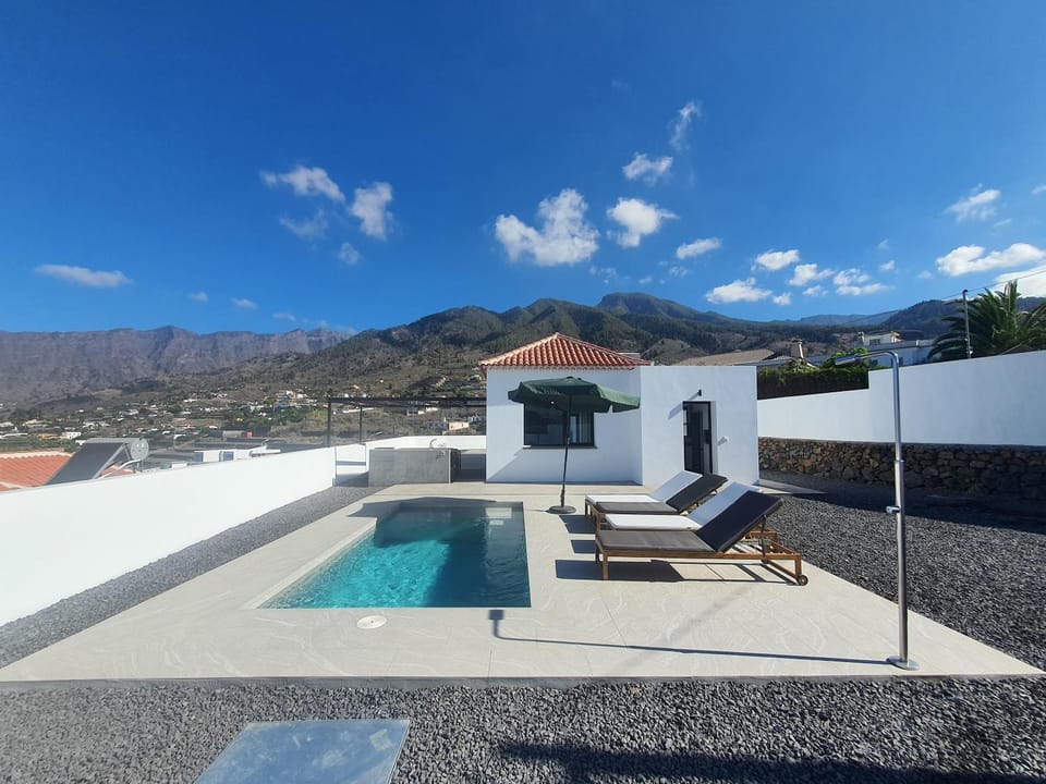 Natural landscape, View (from property/room)