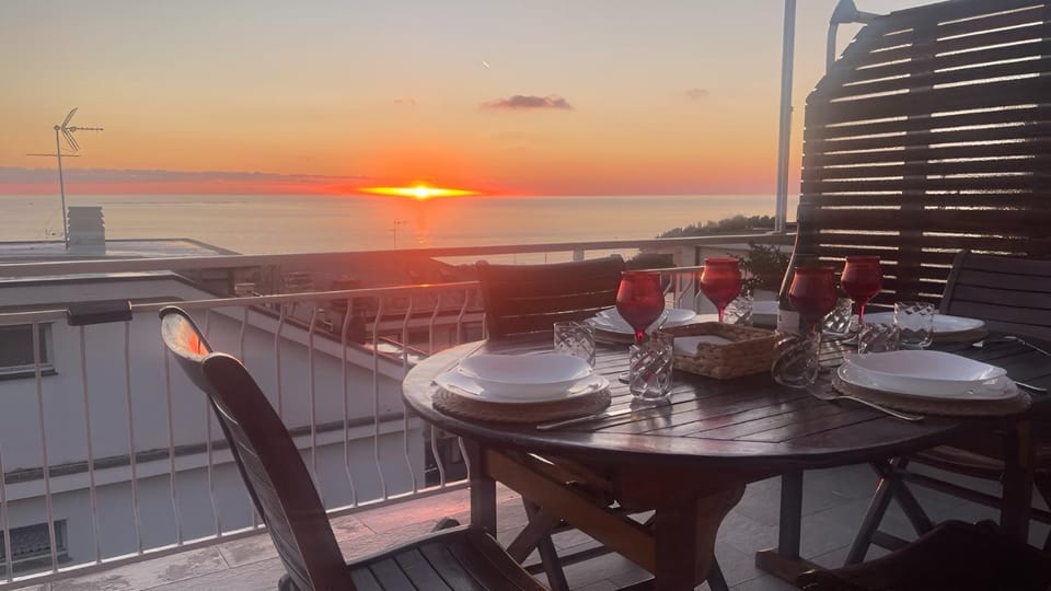 Balcony/Terrace, Sunset