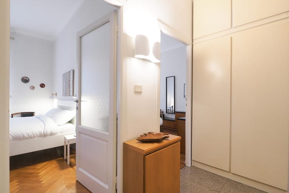 Bedroom, wardrobe