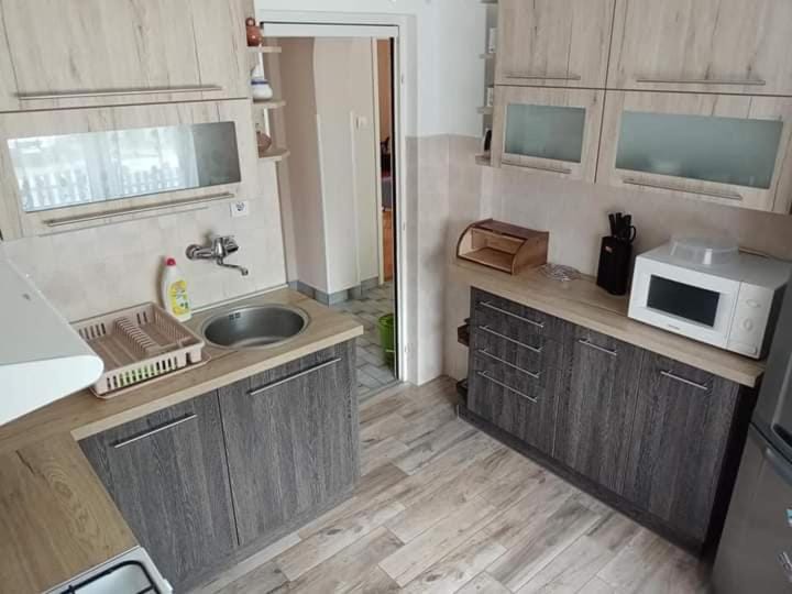 Kitchen or kitchenette, oven, stove, toaster
