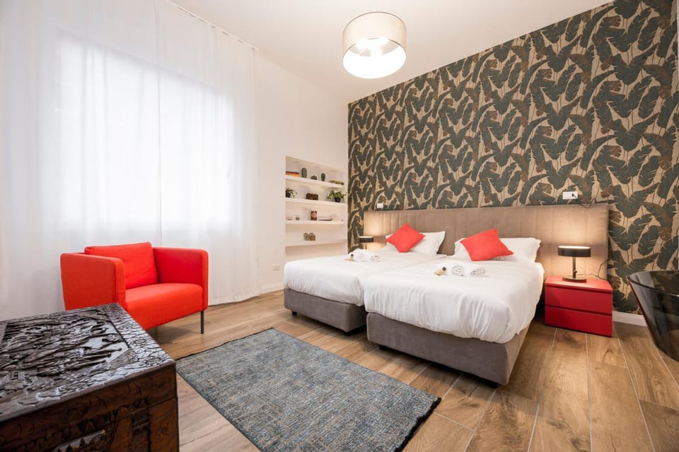 Bed, Seating area, Bedroom