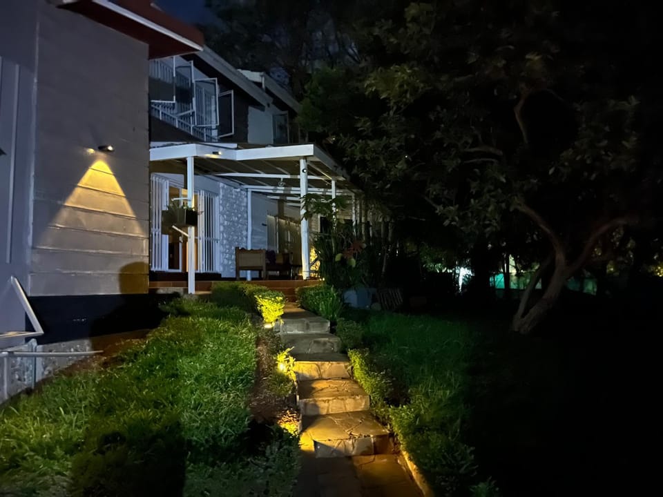 Balcony/Terrace, Garden view