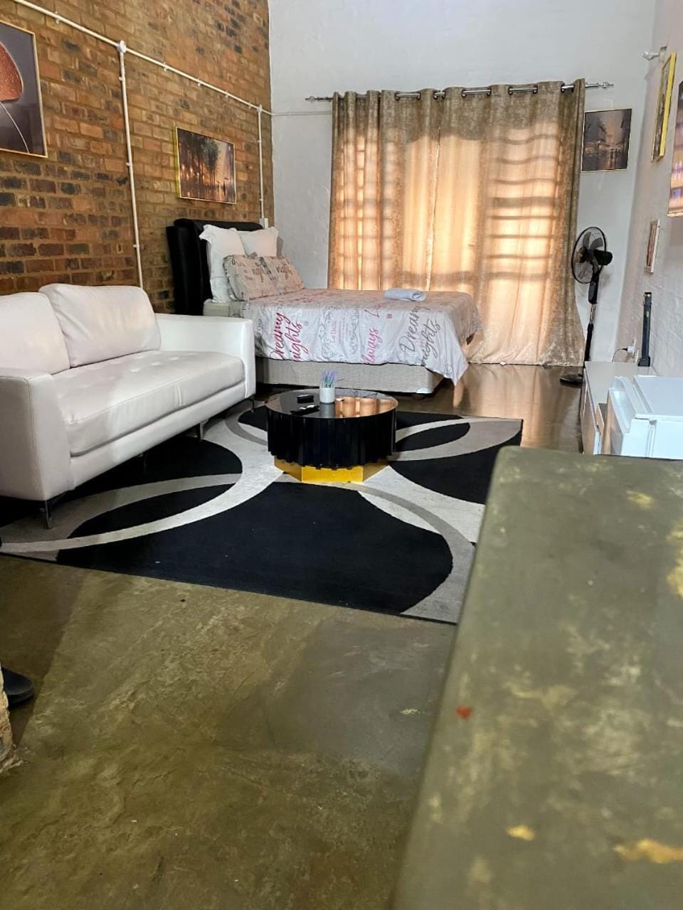 Manhatten by maboneng Apartment in Johannesburg