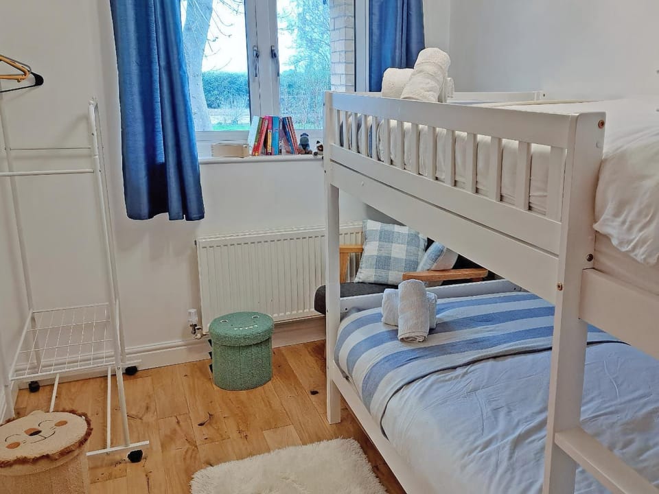 bunk bed