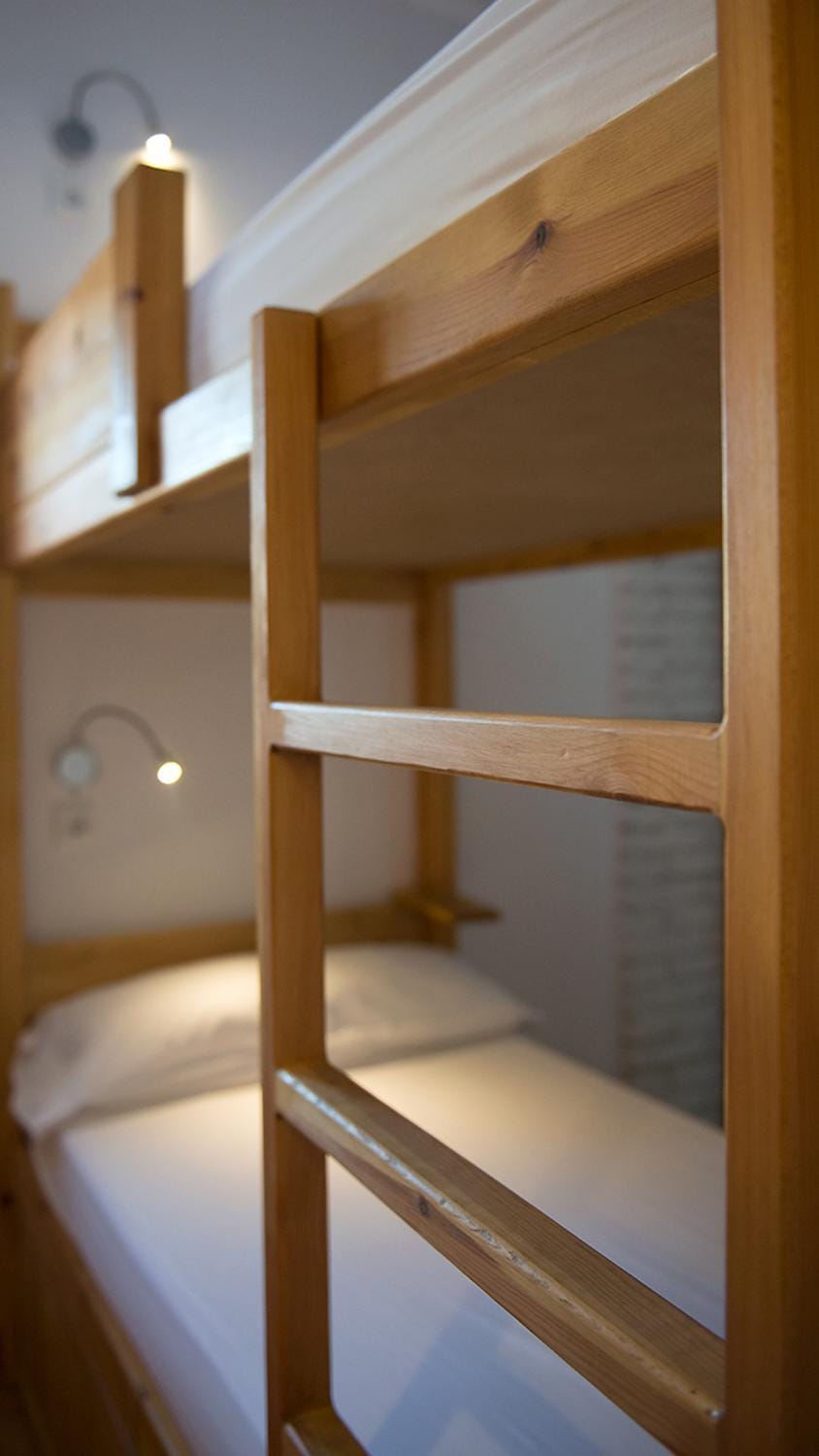bunk bed